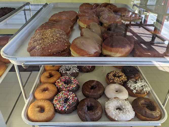 Jolly Donuts storefront
