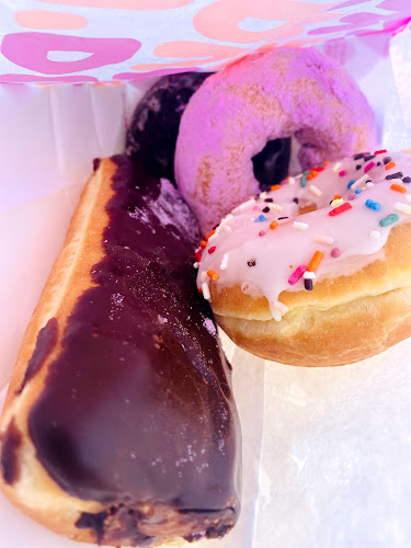 Dunkin' storefront