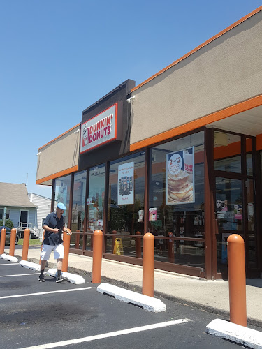 Dunkin' storefront