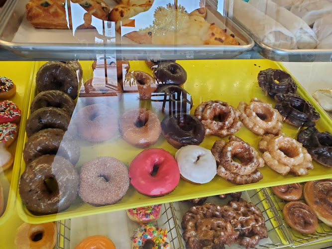 T J's Donut Shop on Santa Fe storefront