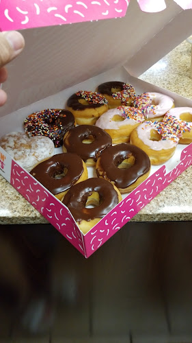 Dunkin' storefront