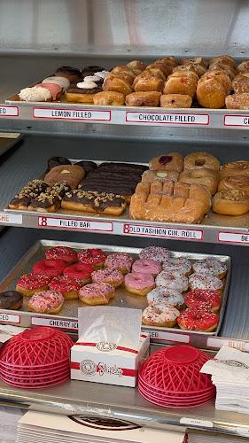 Shipley Do-Nuts storefront