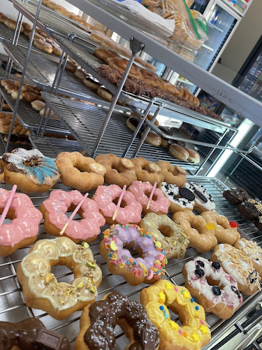 Carly Donuts storefront