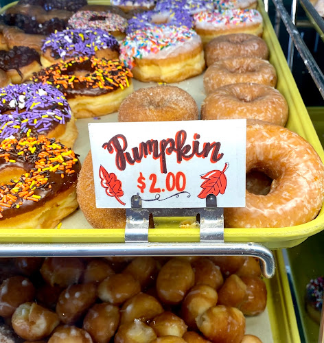 S & S Donuts & Bake Shop - Valencia storefront