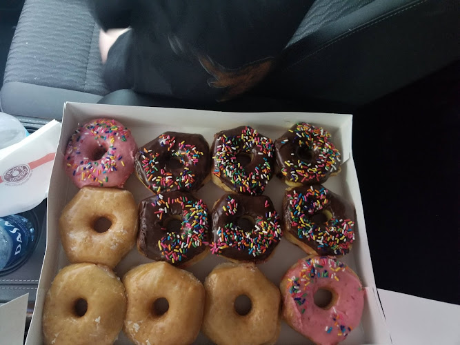 Shipley Do-Nuts storefront