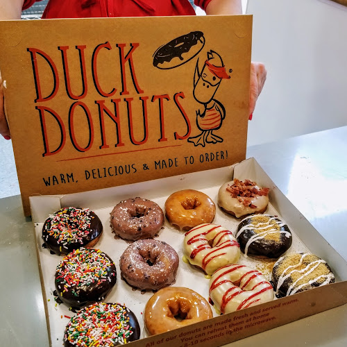 Duck Donuts storefront