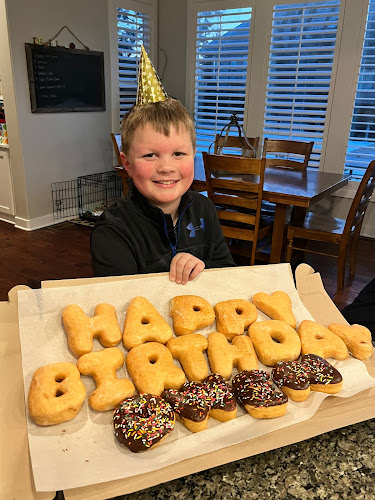 Daylight Coffee & Donuts - Lenexa storefront