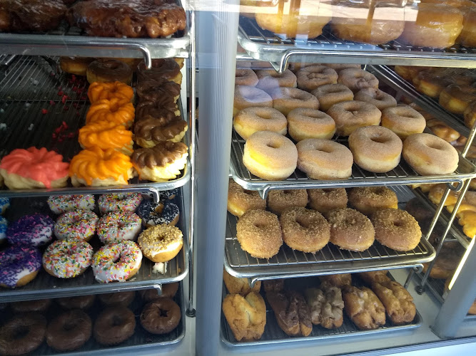 Manna Donuts storefront