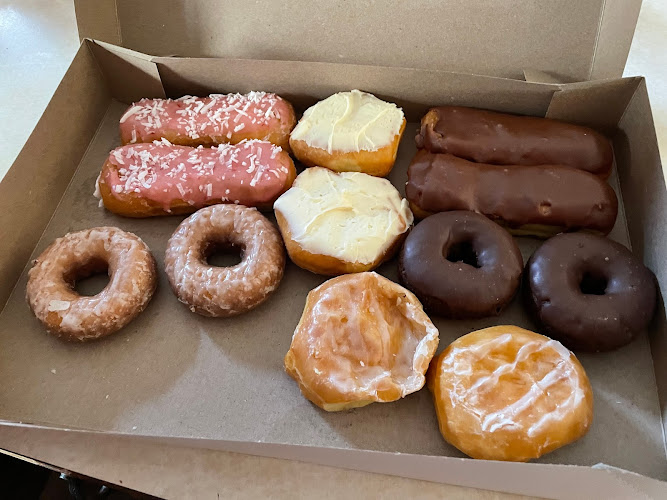 Southern Glazed Doughnuts storefront