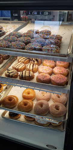 Sprinkles Donut Shop storefront