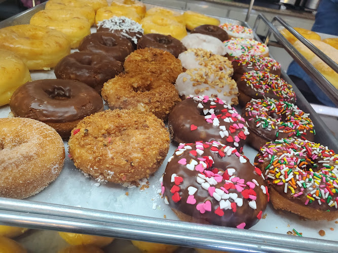 Sanger Donuts storefront