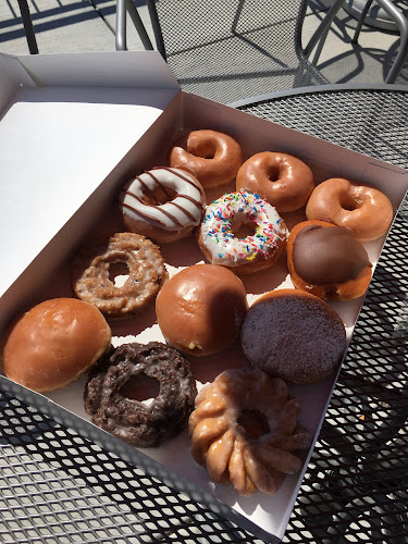 Krispy Kreme storefront
