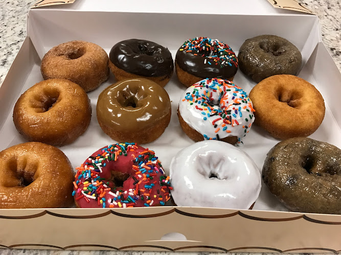 Donuts Donuts of Morrilton AR storefront