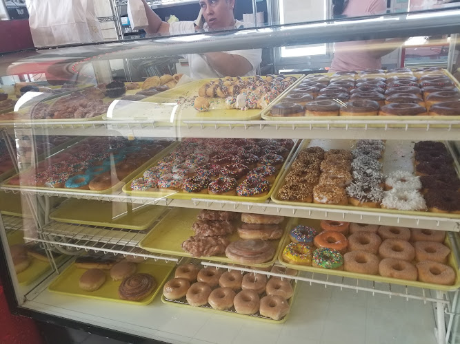 Corsicana Donut & Bakery storefront