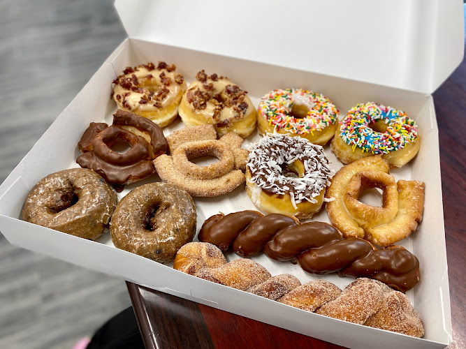 Lickin Good Donuts-Pace storefront