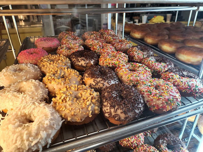 McDens Donuts storefront