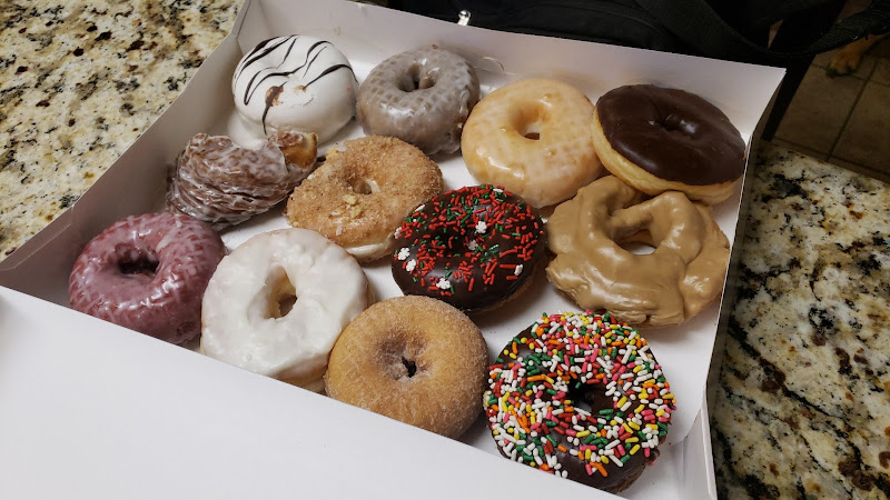 Cronuts Donuts storefront