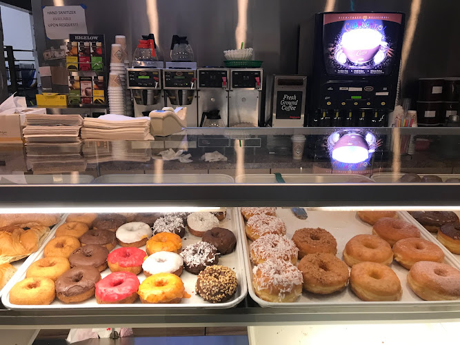 Circus Donuts storefront