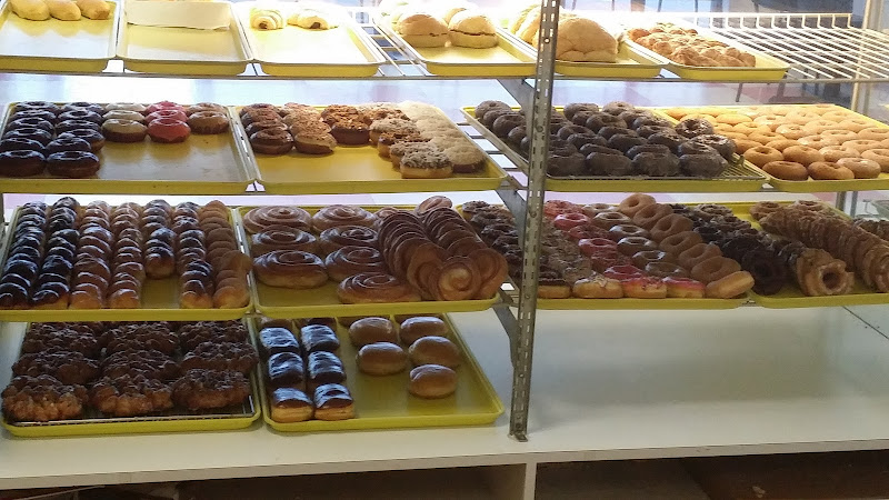 Wesley donuts storefront