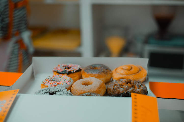 Rich Donuts storefront