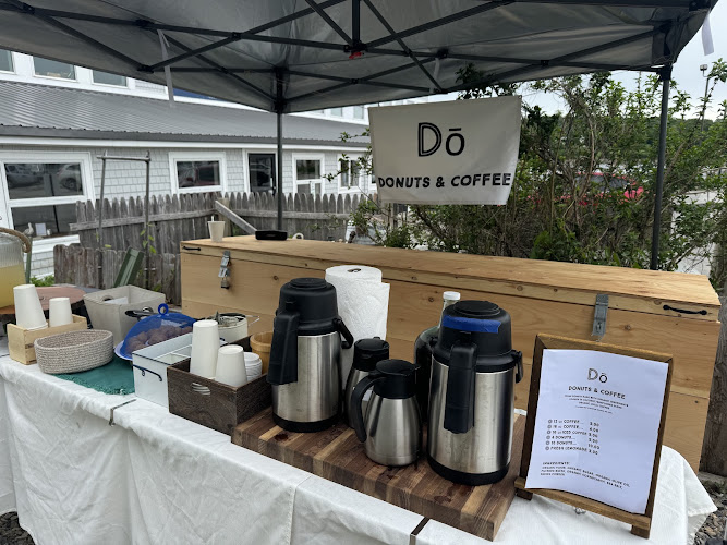 Dō Donuts LLC storefront