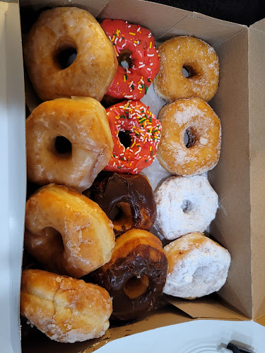 Shipley Do-Nuts storefront