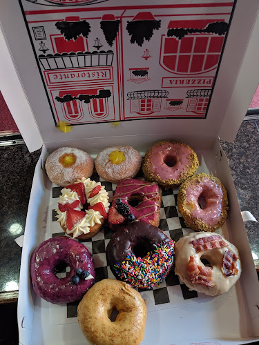 Diablo Doughnuts storefront