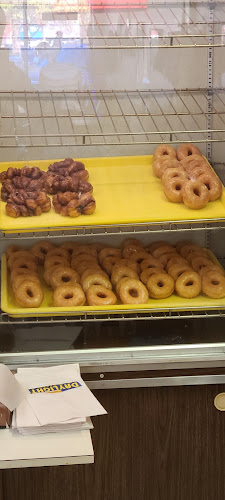 Daylight Donuts storefront