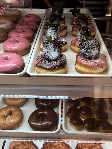 Denton Donuts storefront