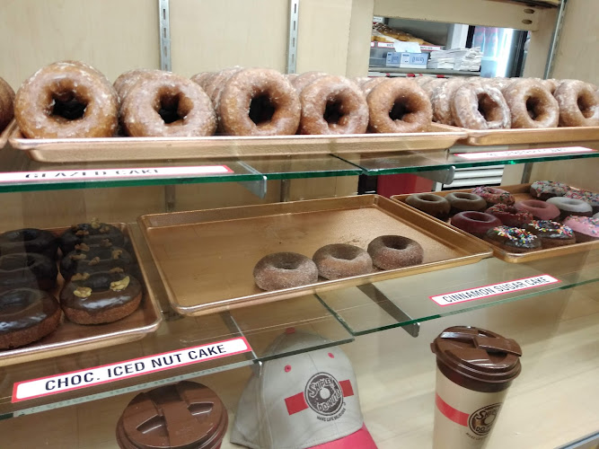 Shipley Do-Nuts storefront