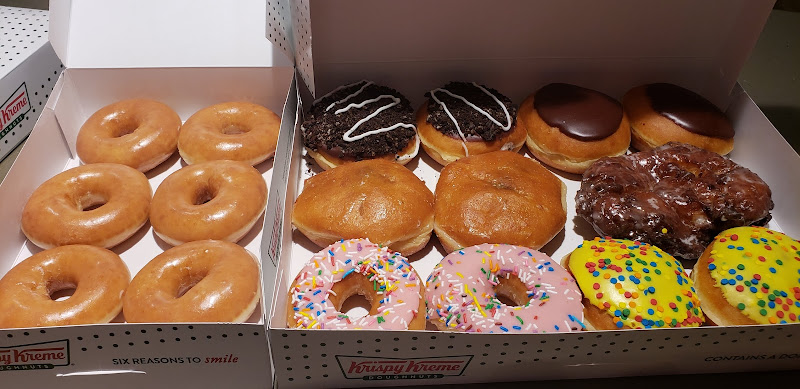Krispy Kreme storefront