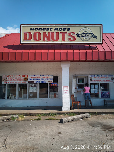 Honest Abe's Donuts storefront