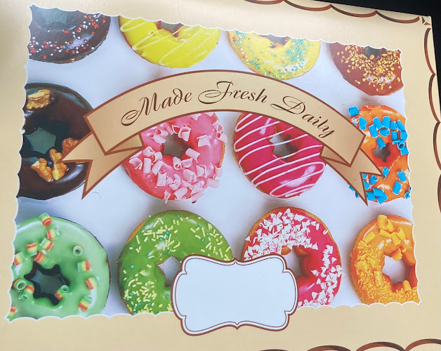 Donut Palace storefront