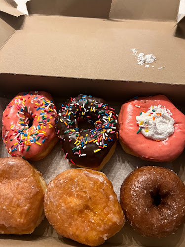 Shipley Do-Nuts storefront