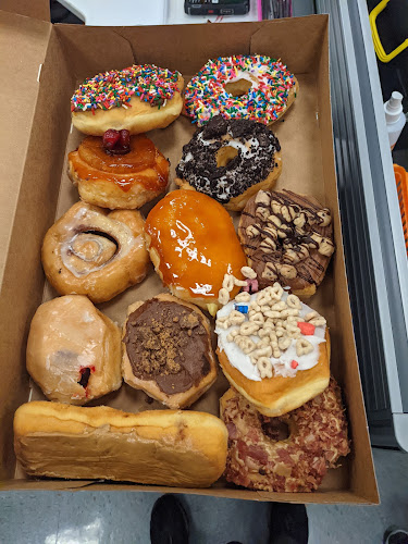Yummies Donuts & BBQ storefront