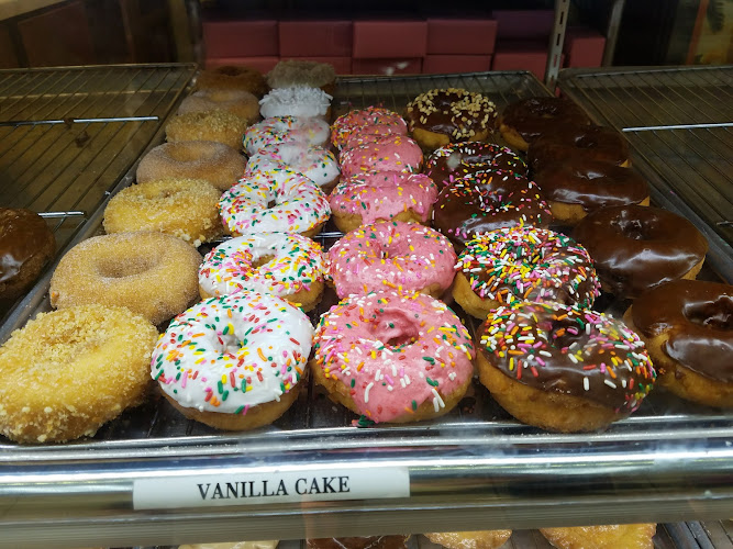 GOOD DONUTS storefront