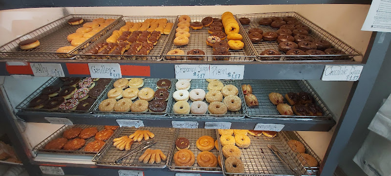 Donut Star storefront