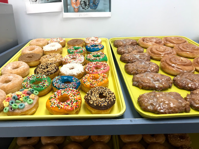 Snowflakes Donuts storefront