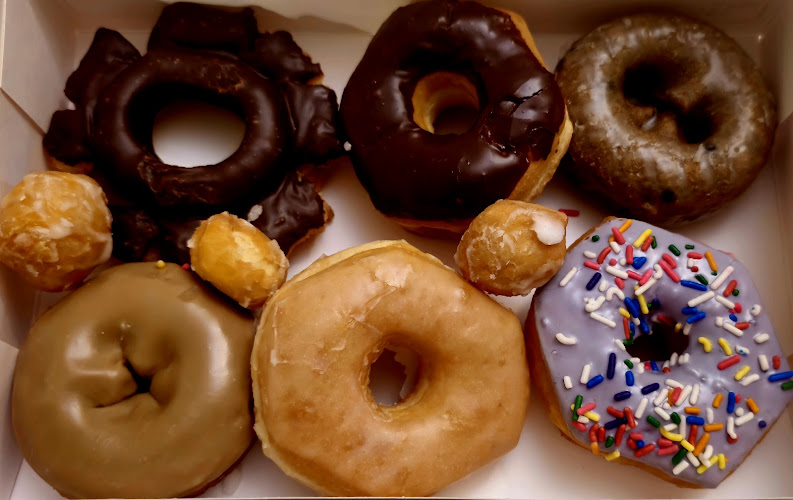 Daylight Donuts Paola storefront