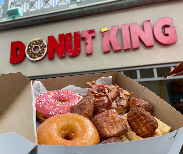 Donut King storefront