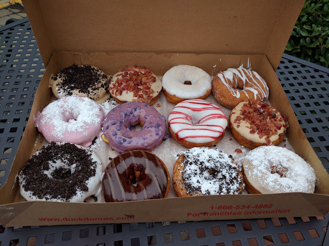 Duck Donuts storefront