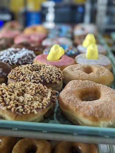 Delicious Donuts storefront