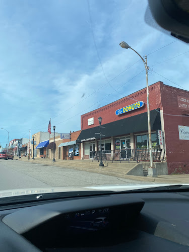 Amy’s Daylight Donuts storefront