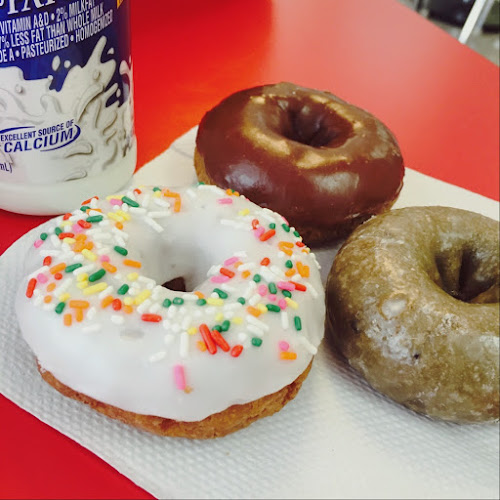 Shipley Do-Nuts storefront