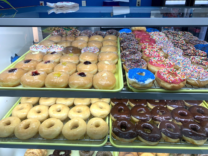 Snowflake Donuts storefront