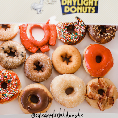 Sal's Daylight Donuts storefront