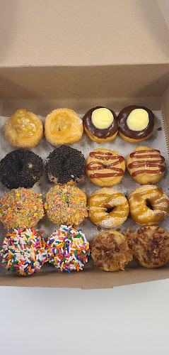 Too Mini Donuts storefront