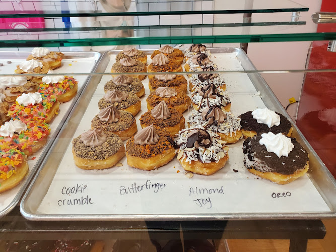 Giggle Monsters Craft Donuts Mill on Etowah storefront