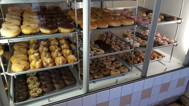 Manna Donuts storefront