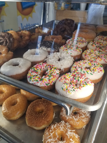 Home Style Donuts storefront